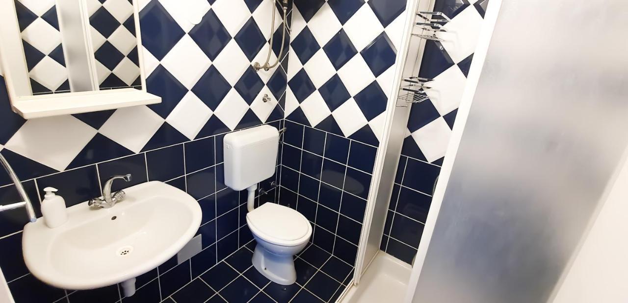 Apartment Buco Starigrad Paklenica Ngoại thất bức ảnh